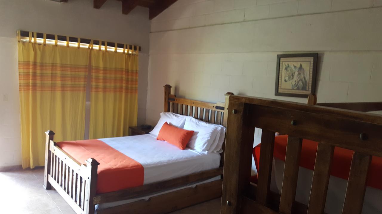 Hotel Rancho La Aurora Jarabacoa Exterior foto